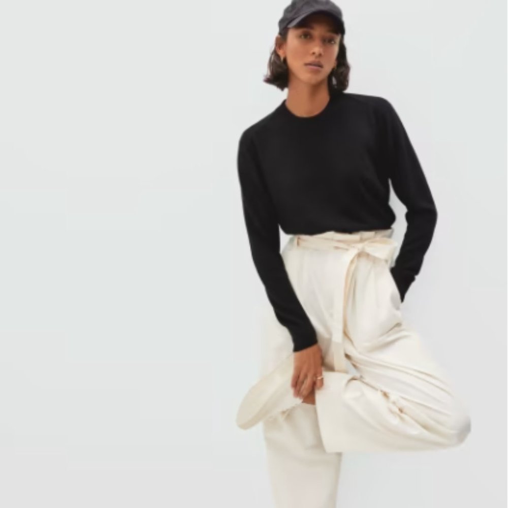 Everlane Women's Cashmere Crew, Medium, Black